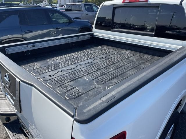 2012 Nissan Titan SL