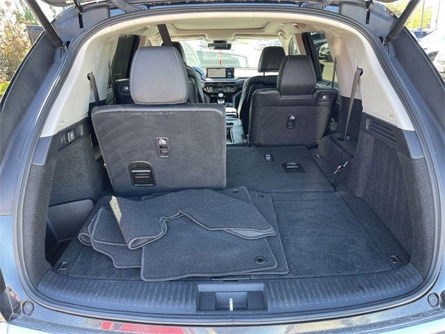 2022 Acura MDX w/Technology Package