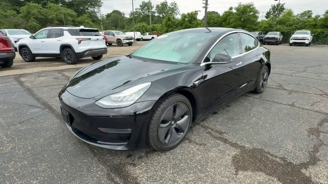 2019 Tesla Model 3 Mid Range