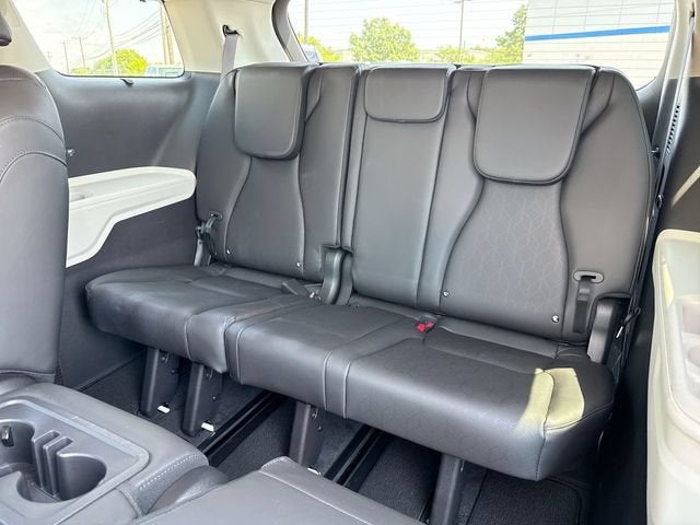 2024 Kia Carnival MPV SX