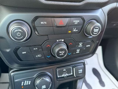 2022 Jeep Renegade (RED) Edition